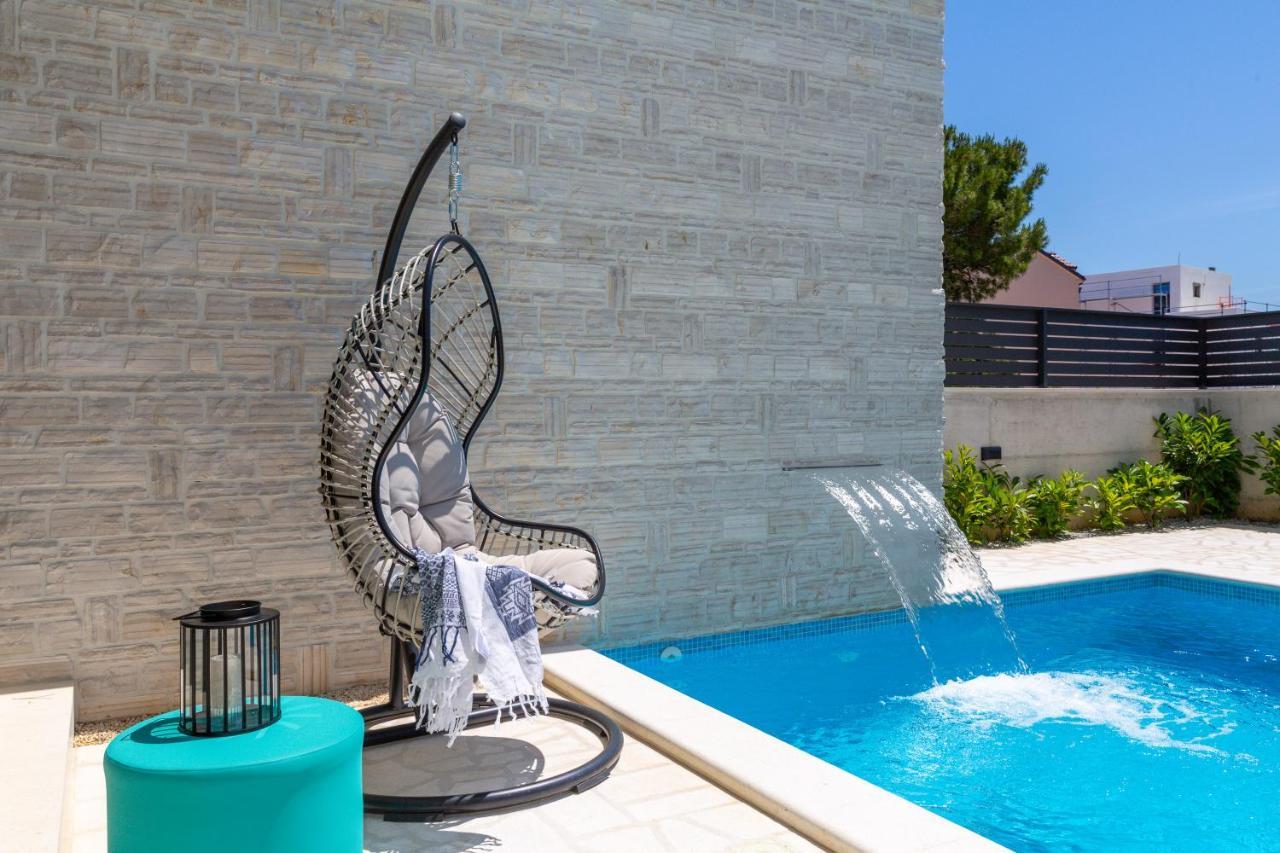 Villa Dm Vodice Exteriör bild